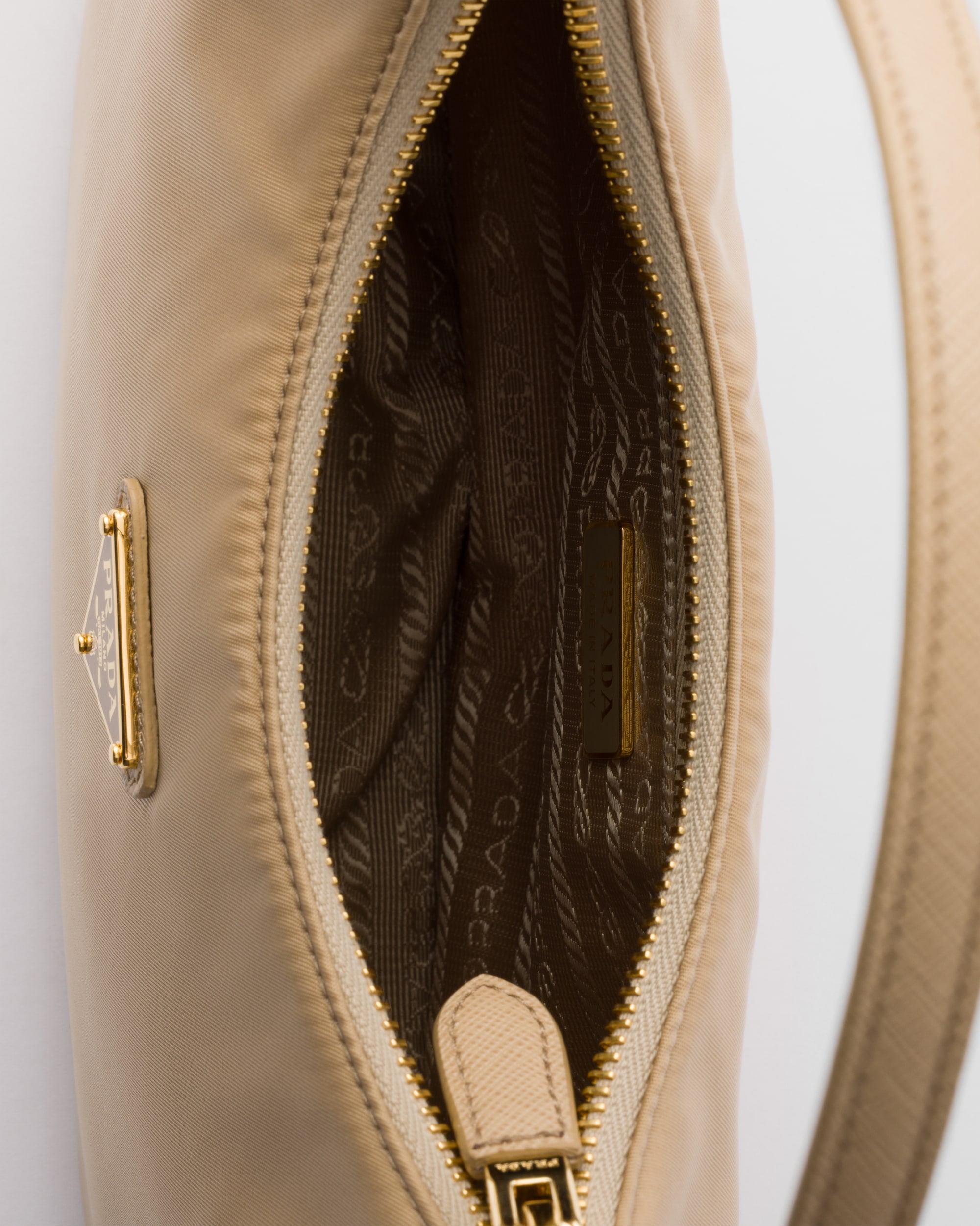 Prada Re-Edition 2005 Re-Nylon and Saffiano mini bag - Image 5